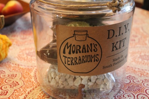 Illustrator Hannah Rosengren designed the labels for the jars. 